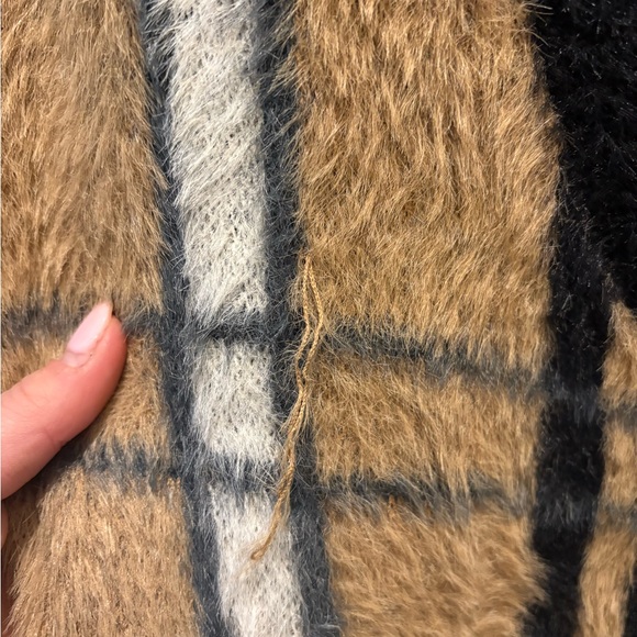 Vici Women's Fuzzy Plaid Cardigan - Black and Tan - Picture 4 of 4